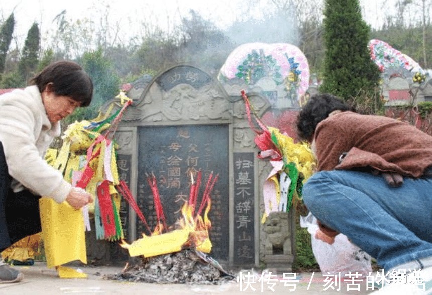 迷信|“坟边长竹需迁坟,坟前两物成富人”,两物指什么仅仅是迷信吗