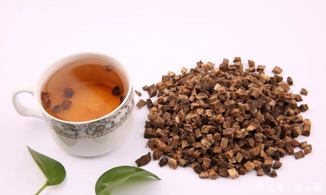 东西|经常用3种东西泡水,40岁之后肝脏会谢谢你