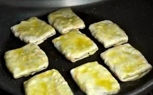 夏天,给家人做这早餐,不发面不揉面,外酥里鲜,简单又好吃