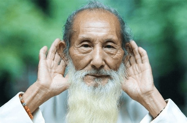 耳垂|不论男女,这两处越“大”,可能越长寿,占了一个也很幸运