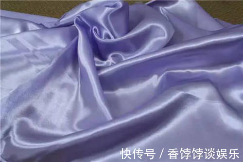 生电 “蒲公英”萌娃走红,耍完滑梯头发根根冲天,网友:这发型太秀了