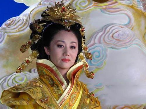 女娲娘娘!元始天尊有一个徒孙,拜如来佛祖为师,修炼成为先天圣人!