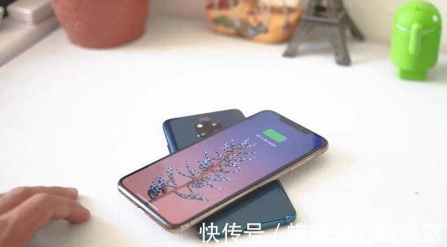 手机充电|为什么iPhone 12不开放反向充电？网友回答一针见血