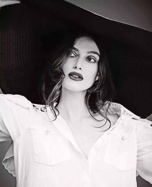 林青霞 你适合剪刘海吗?还是更加适合中分、偏分发型?