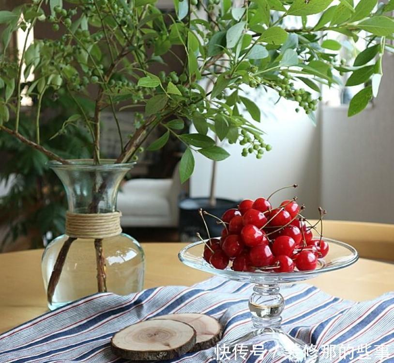 小两口之家,全屋布满绿植鲜花,把生活过成了诗,太美太治愈了