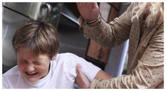 出息|养儿子的家庭,牢记“两不管和三不惯”,儿子将来会更有出息!