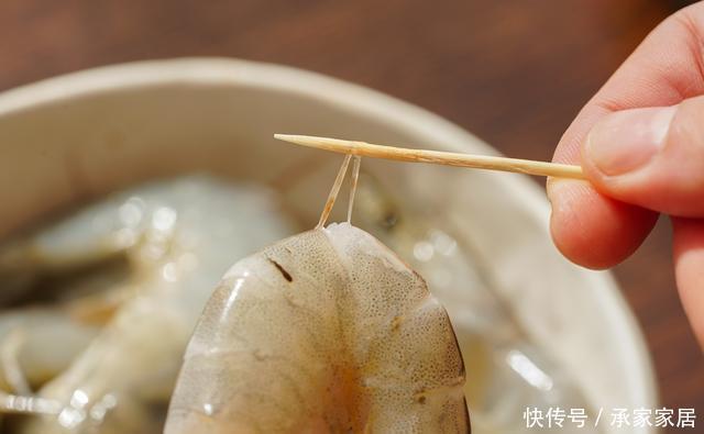 基围虾|泰国的国汤—冬阴功,汤汁酸辣鲜爽,在家就能品尝萨瓦迪卡风味!