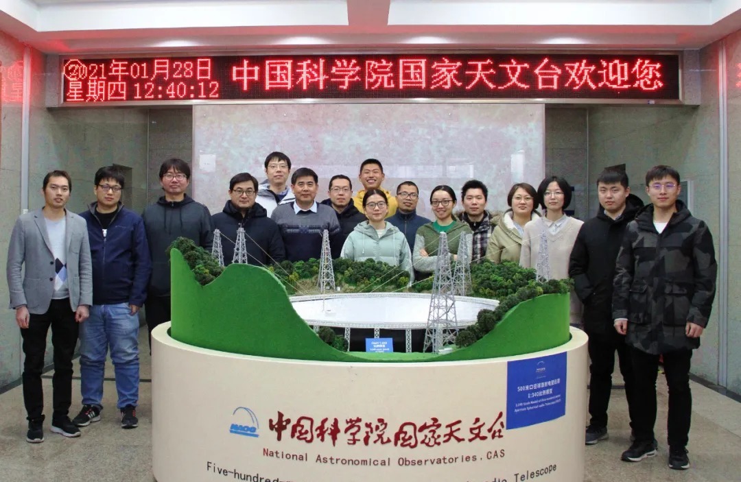 毫秒脉冲星 “中国天眼”发现 212 颗暗弱脉冲星,挑战通用银河系电子密度模型