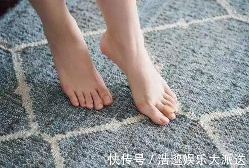 皮膚瘙癢|晚上睡覺出現三種情況，說明是體內血糖超標了，你身上有嗎