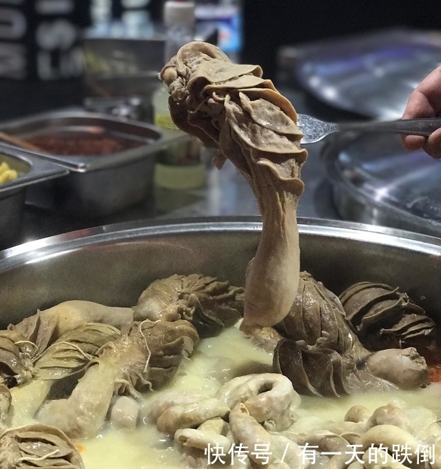 这是什么?看看土耳其人的经典宵夜,你敢吃下去吗?