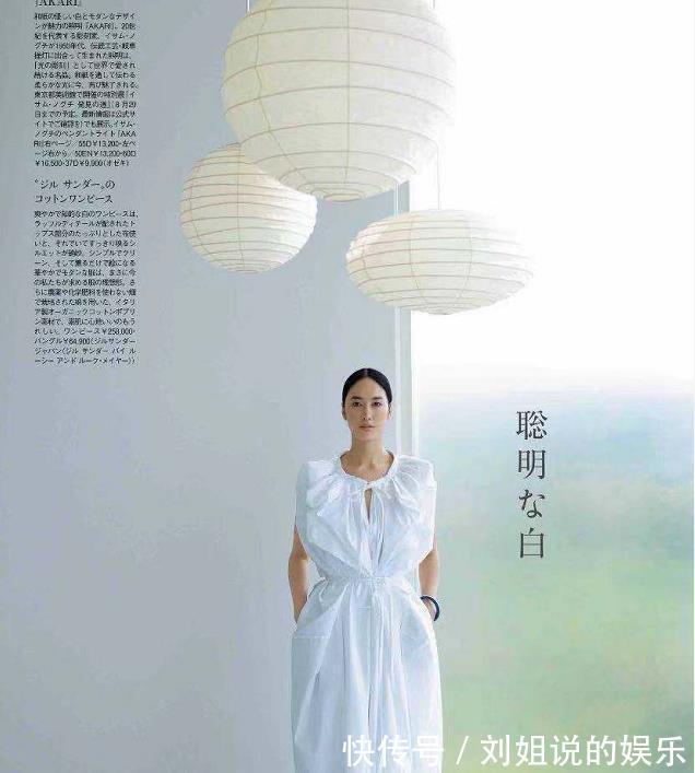 中年|简单而又高级的黑白搭配,中年女人的时尚并没有那么复杂
