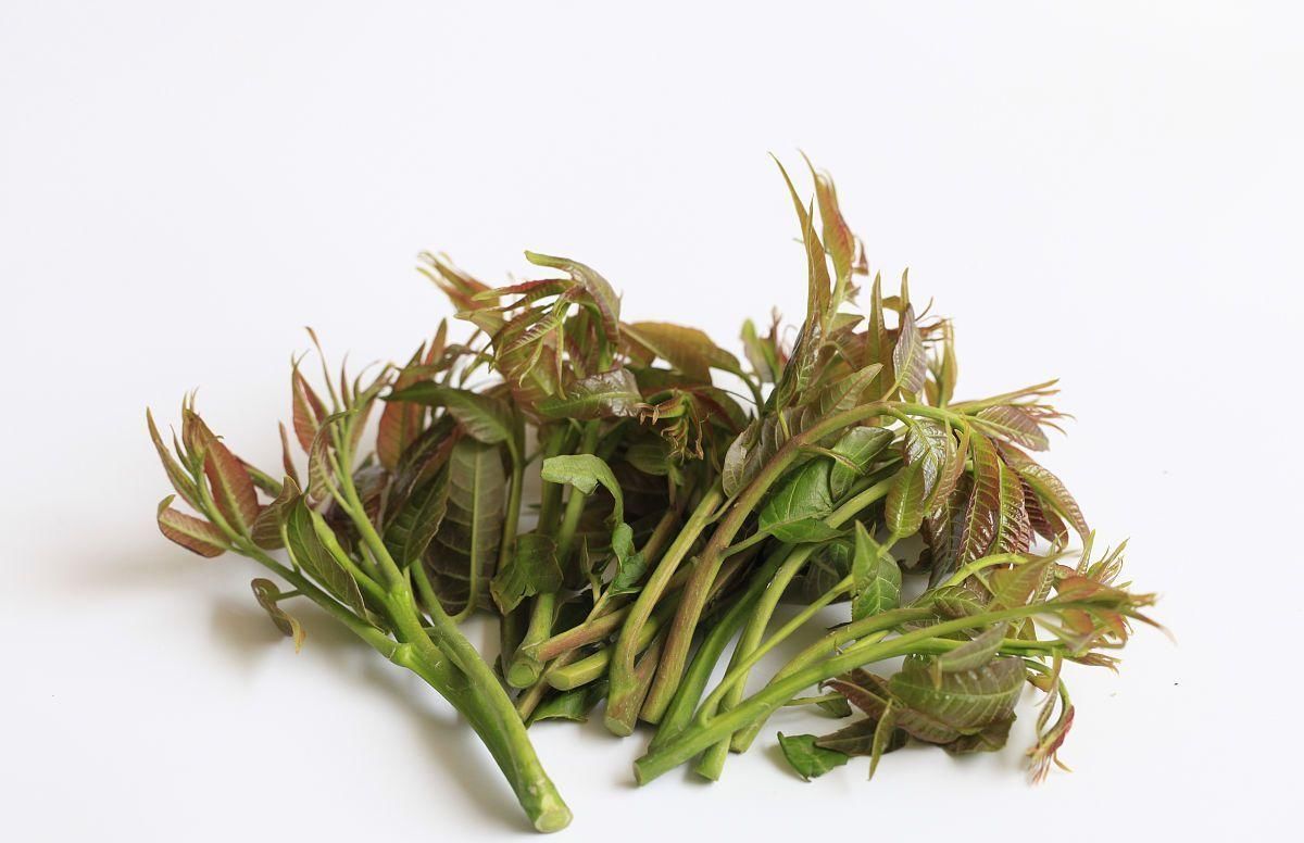 血压|高血压的“帮凶”揪出来了,四种菜少吃,否则很难稳住血压