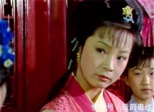 感叹|贾府中的丫头们有多娇贵?三个细节令人感叹,难怪她们都不愿出去