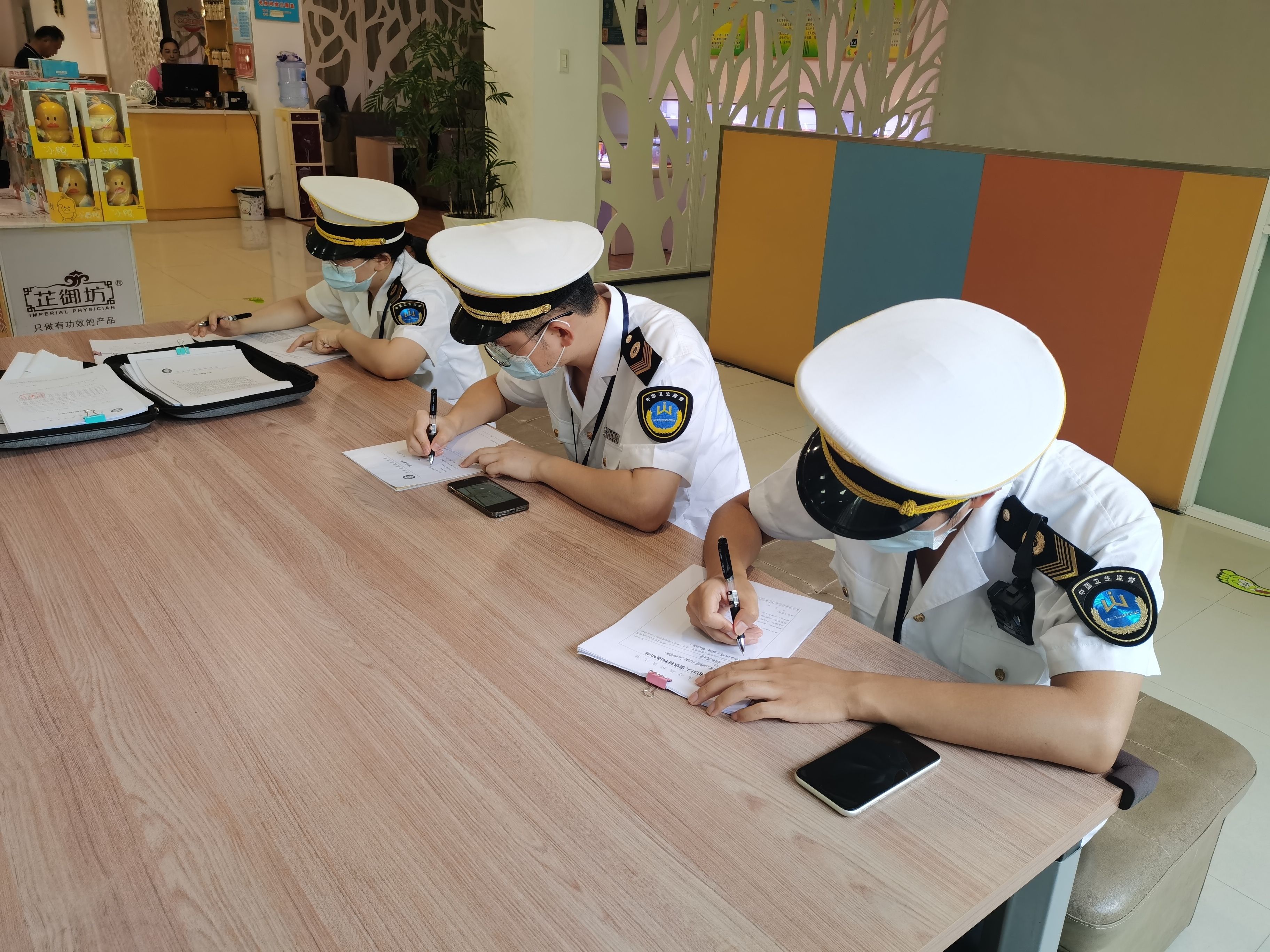 湖州|婴儿游泳后细菌感染？湖州知名母婴店遭宝妈质疑！