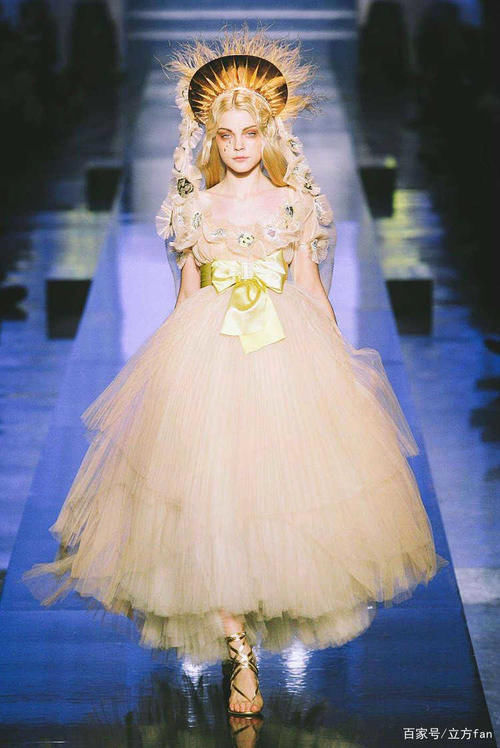 圣母泪妆为什么那么火怜悯众生的高级妆容