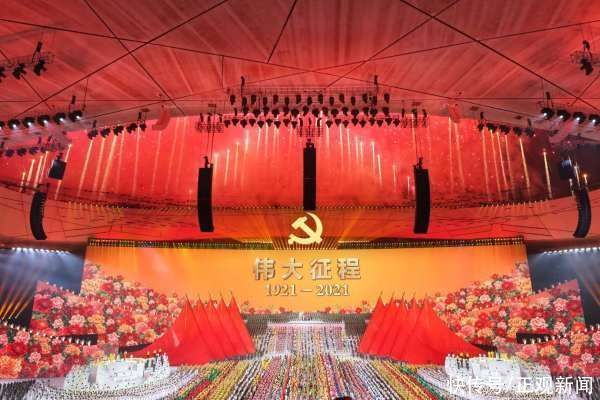 壁纸|每张都是壁纸！高清大图感受《伟大征程》超惊艳舞美