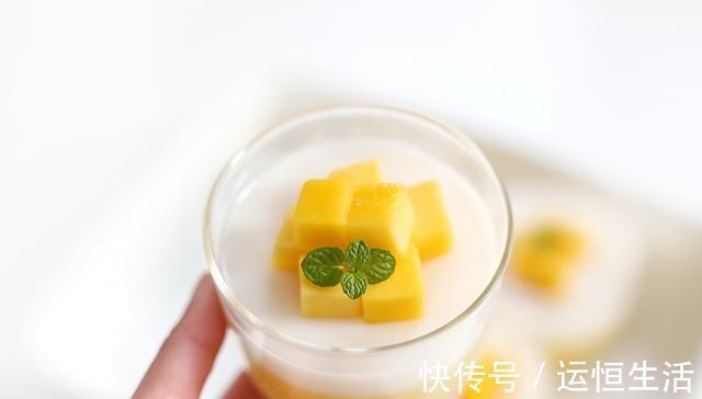 芒果|一道不会失败的甜品，无需烤箱也能做，高颜值又美味，吃完准爱上