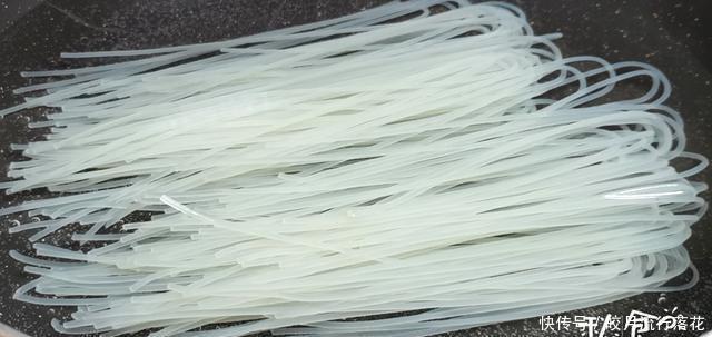 螺蛳|看这加料的螺蛳粉想吃吗自己做就是任性,这1碗,嗦起来真香