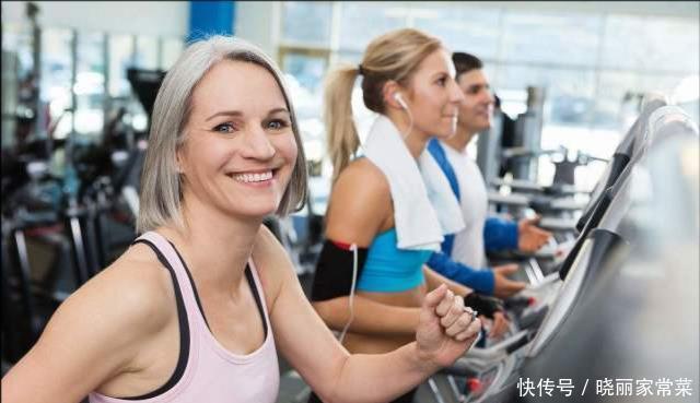 快过年了,给高血压患者提个醒:每天2个时间段最危险,做好5事