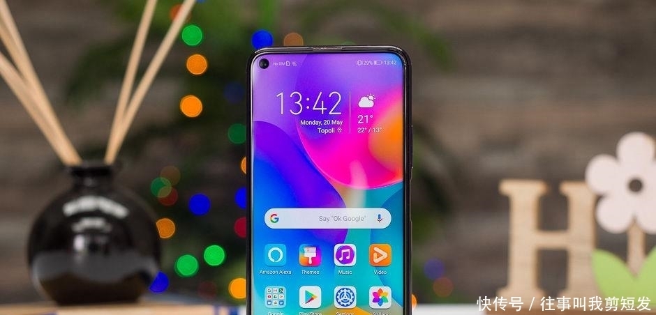 无差|业界公认近乎“无差评”，这三款千元机值得一看！