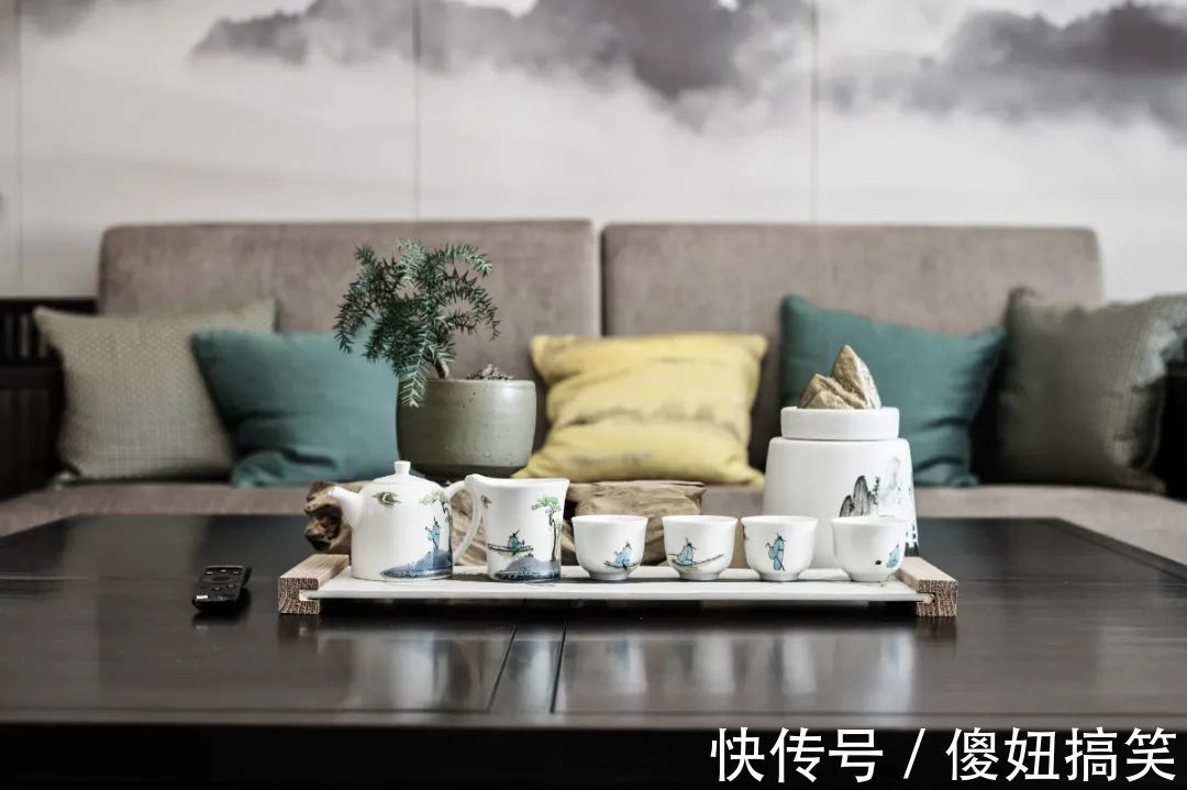 实木|180㎡现代中式，没有老土气的设计，禅意儒雅好高级