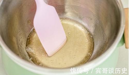 棉花|棉花糖可以自己在家做，1个鸡蛋做一盘，没有添加剂，吃得放心