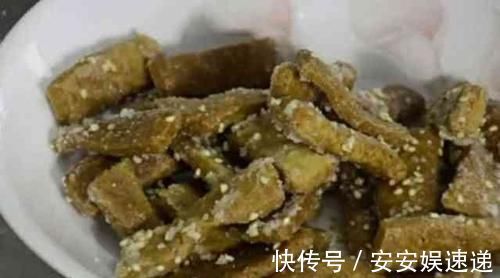 干糯米粉|糯米粉百吃不厌的做法，开水一烫，大刀一挥，香甜酥脆，做法简单