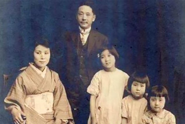 回家|日本女护士嫁给中国将军64年，期间从未回家，生下一女人尽皆知