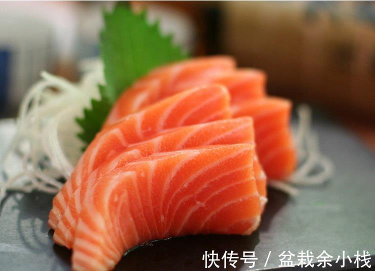 猕猴桃|这5种食物,越吃人老得越快,而你可能还在天天吃