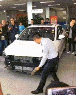 |搞笑GIF趣图:我们北方的饺子是这样放的,不知道南方的怎么放