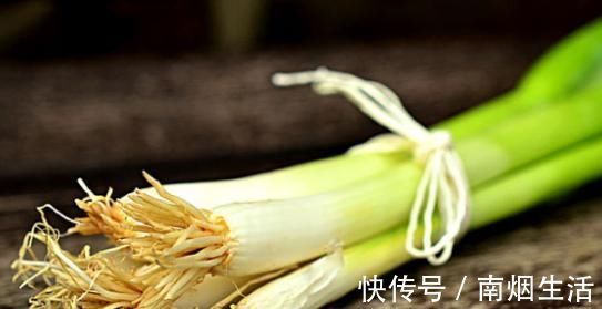 老中医|吃葱一根,顶药百副!但多数人却吃错了,老中医手把手教你!