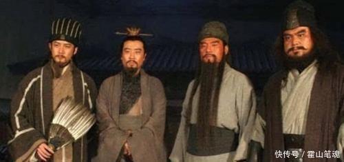 关羽|张飞是个屠户，关羽是个卖枣的，他们的武功是从哪学的？