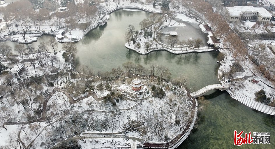 河北石家庄： 裕西公园降春雪 银装素裹景宜人|组图 | 春雪