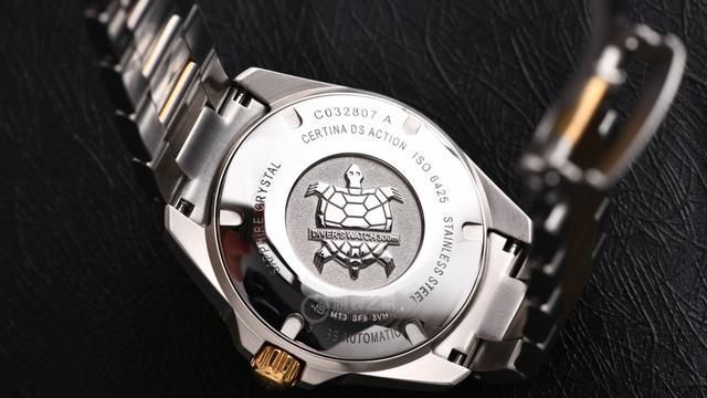 防水|专业运动融合时尚潮流 品鉴雪铁纳动能系列潜水表