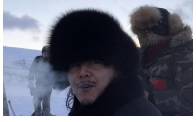 大冰行为惹网友盛赞，陌生人借1000元三个月未还，他则回复不用还