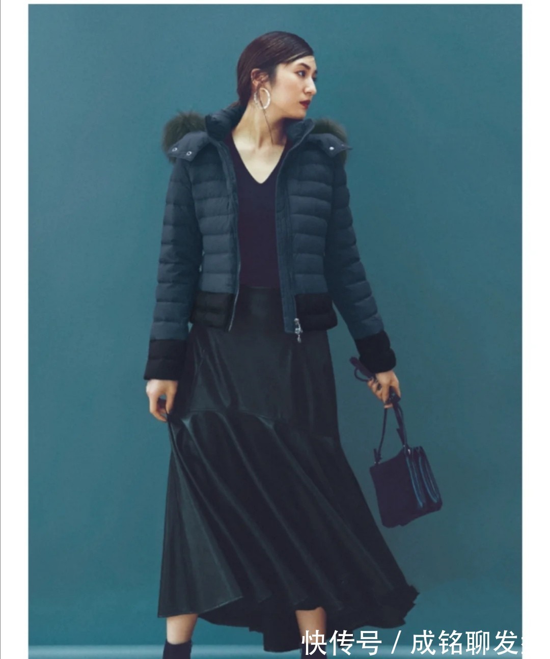 裤装|适合四十多岁女人的羽绒服穿搭,不臃肿不显胖,保暖时尚两不误