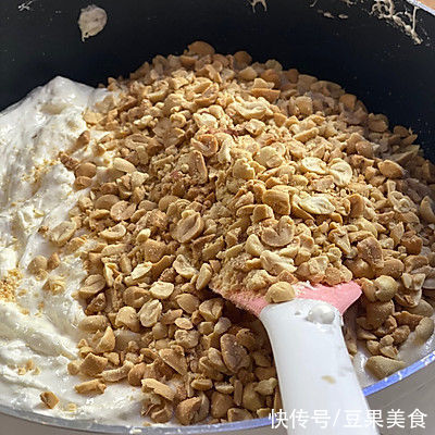 黄油|半个小时就可以做过年全家吃的#牛轧糖