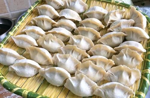 饺子馅|很多人只吃果肉,其实叶子才是宝贝,用它包饺子最香,不懂可惜了