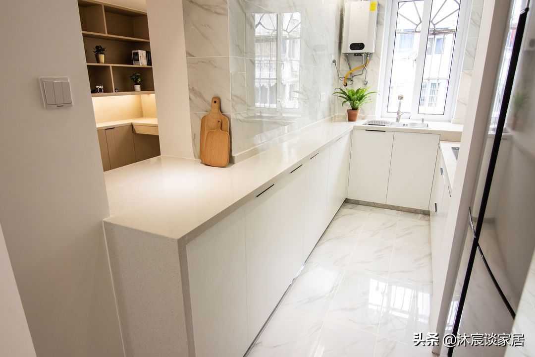 书房|真心佩服这对夫妻,改造破旧二手房,让室内大放异彩,实在太牛了