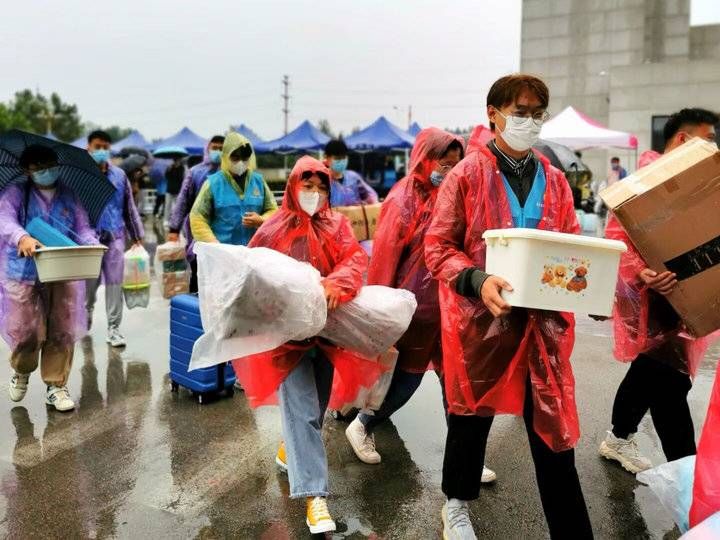 齐鲁壹点|微雨助兴入学忙，聊城大学2021级新生今迎开学