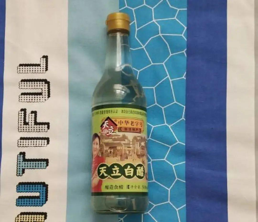 黄叶|给花浇水掺点白醋，植物根比萝卜还粗，健壮不黄叶