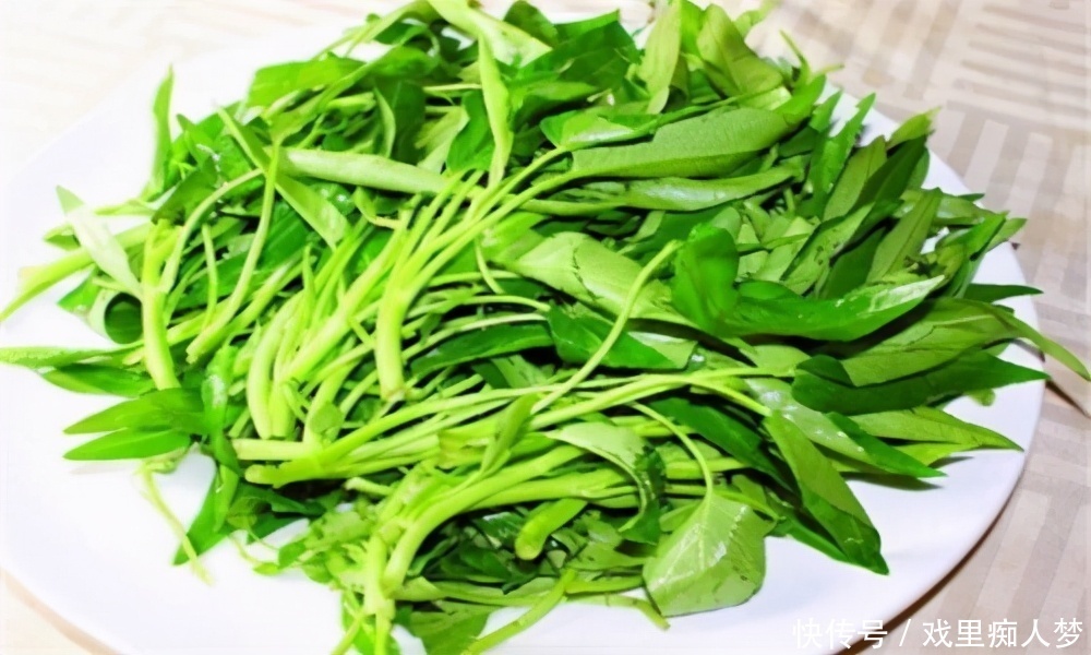 女性爱美多吃3种食物,排毒瘦身,美白护肤,延缓肌肤衰老