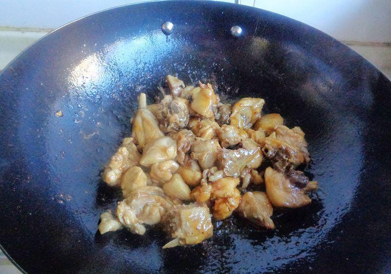 看我家周末午餐吃的啥?照烧鸡配卤藕,美味又好吃