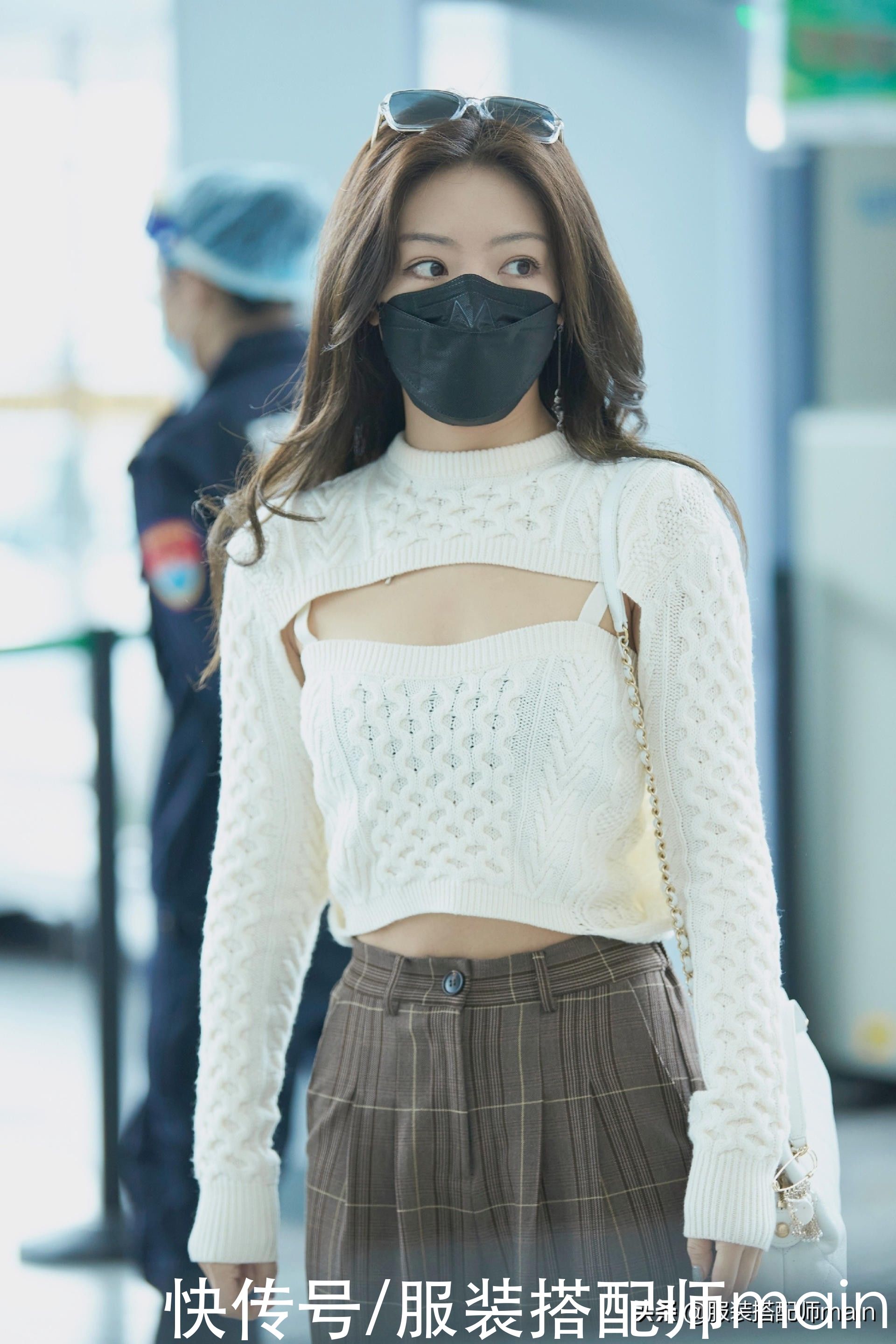 搭配|肉肉女生穿吊带显胖又显壮?那是你没看过这三个搭配思路