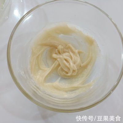 我奶奶教我的原味纸杯小蛋糕的技巧，一定要加它才好吃