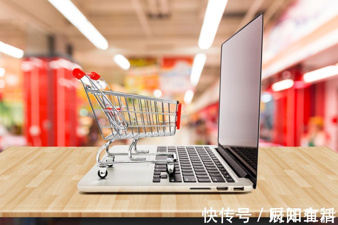 退出|实体店生意难做，很多人选择“退出”，电商该不该“背锅”？