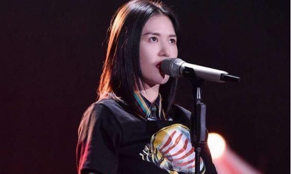 江映蓉|尷尬明明都是“超女”出身,當年的亞軍已是導師,而冠軍卻仍是選手