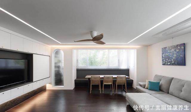 小户型|小户型舍弃电视墙不买沙发，日子久了才明白，“去客厅化”多惬意！