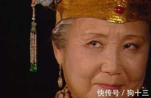 珍大爷!贾府中有群人很特殊,奴才的身份,主子的派头,贾母都敬她们三分