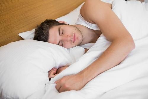 好处|45岁后，雄性激素对男性有4大好处，怎样提高雄性激素分泌？